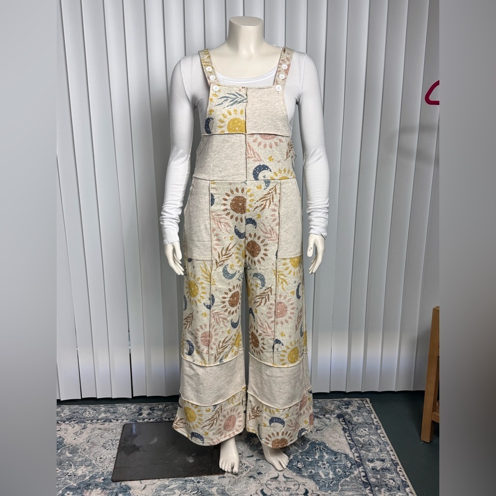 Yak & Yeti NWT Celestial Patchwork Wide Leg Overalls Boho Festival S/M, L/XL - Picture 2 of 10